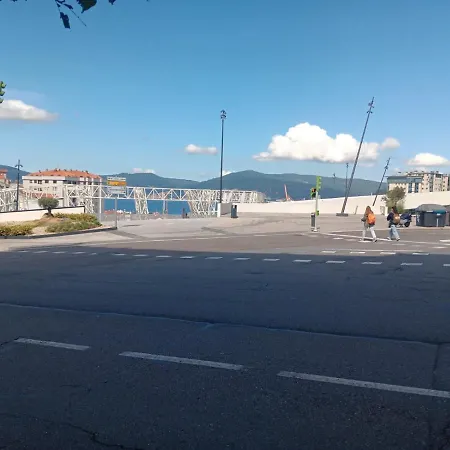 Apartamento Moderno Con Encanto En El Centro De Vigo