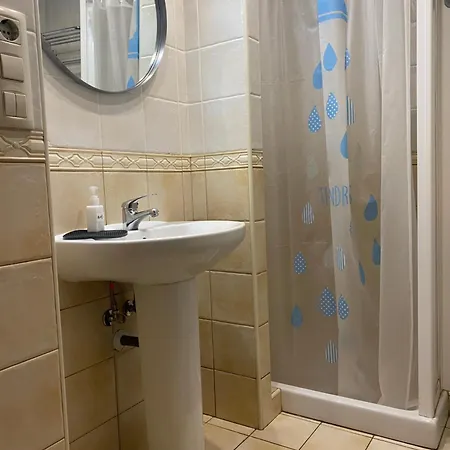 Moderno Con Encanto En El Centro De ヴィーゴ